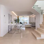Newly Built Modern Penthouse In Puerto Banús Marbella