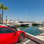 Newly Built Modern Penthouse In Puerto Banús Apartamento