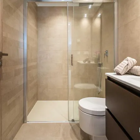 Newly Built Modern Penthouse In Puerto Banus Marbella