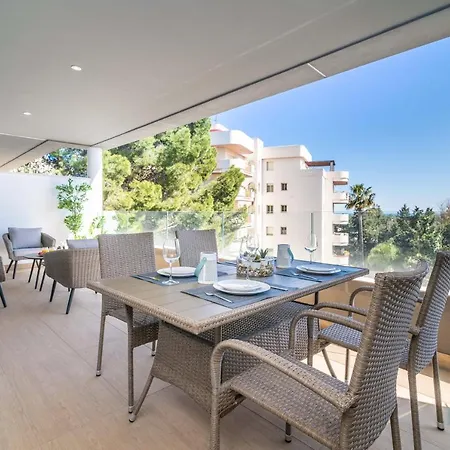 Newly Built Modern Penthouse In Puerto Banus