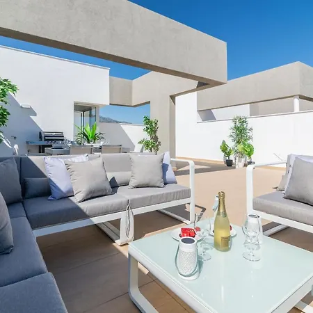 Newly Built Modern Penthouse In Puerto Banus Daire Marbella