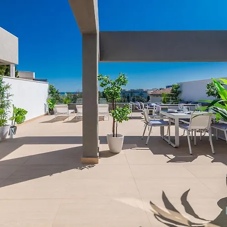 Daire Newly Built Modern Penthouse In Puerto Banus Marbella