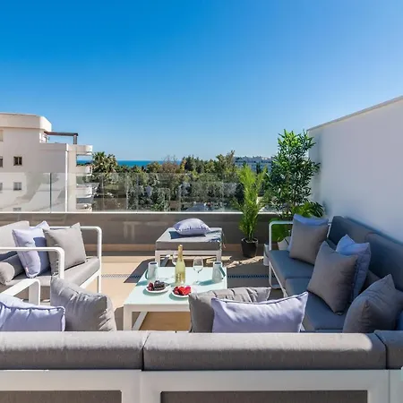 Apartment Newly Built Modern Penthouse In Puerto Banus Marbella