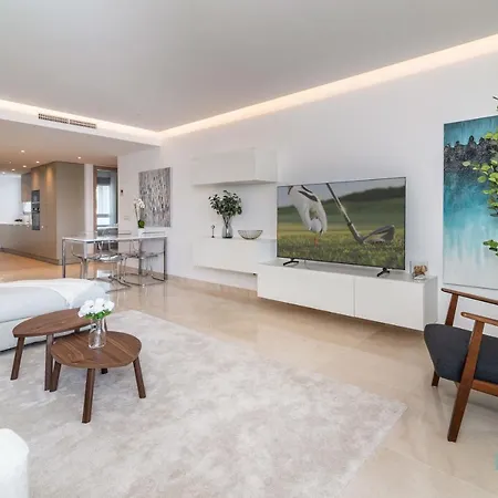 Newly Built Modern Penthouse In Puerto Banus Daire *