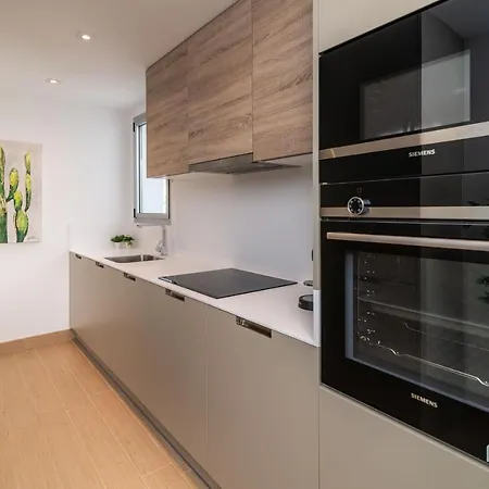 Newly Built Modern Penthouse In Puerto Banus Daire *