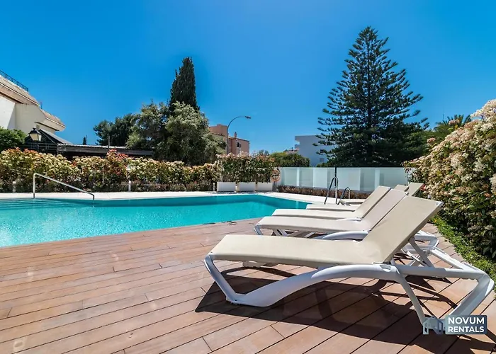 Newly Built Modern Penthouse In Puerto Banus *