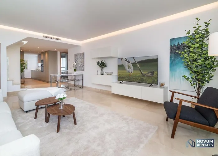 Newly Built Modern Penthouse In Puerto Banus Daire *