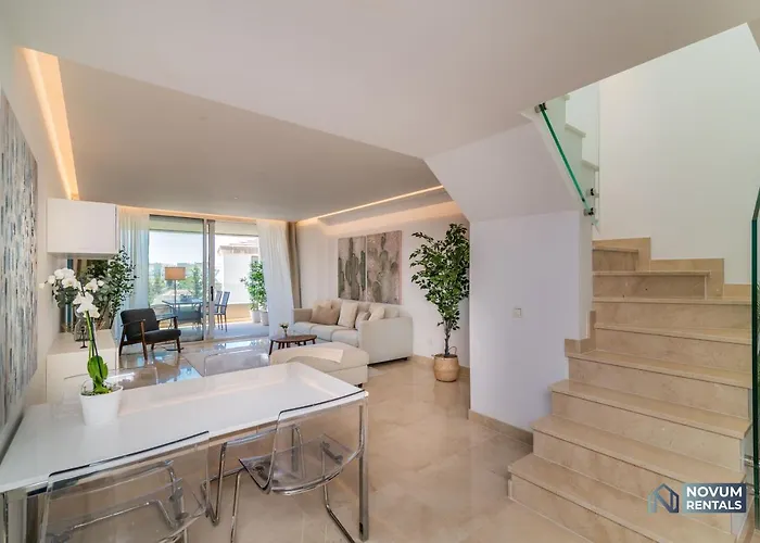 Newly Built Modern Penthouse In Puerto Banus *