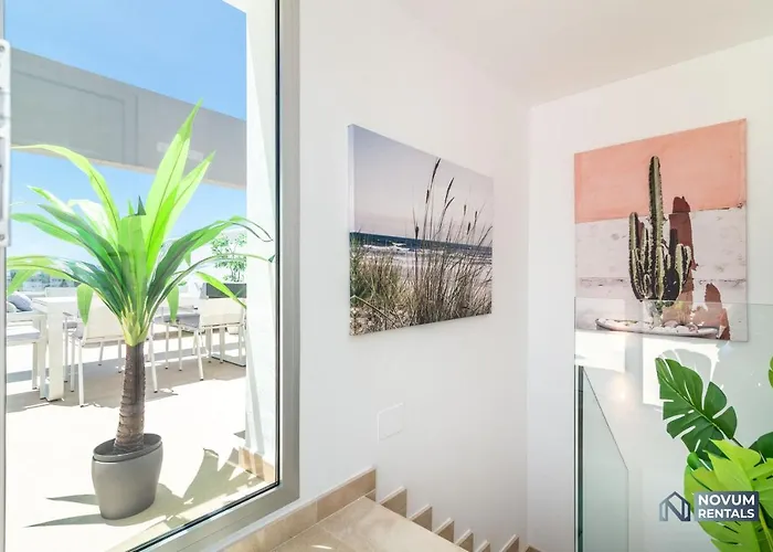 Newly Built Modern Penthouse In Puerto Banus *