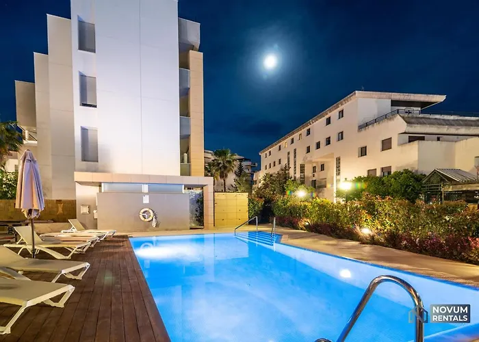 Апартаменты Newly Built Modern Penthouse In Puerto Banus Марбелья