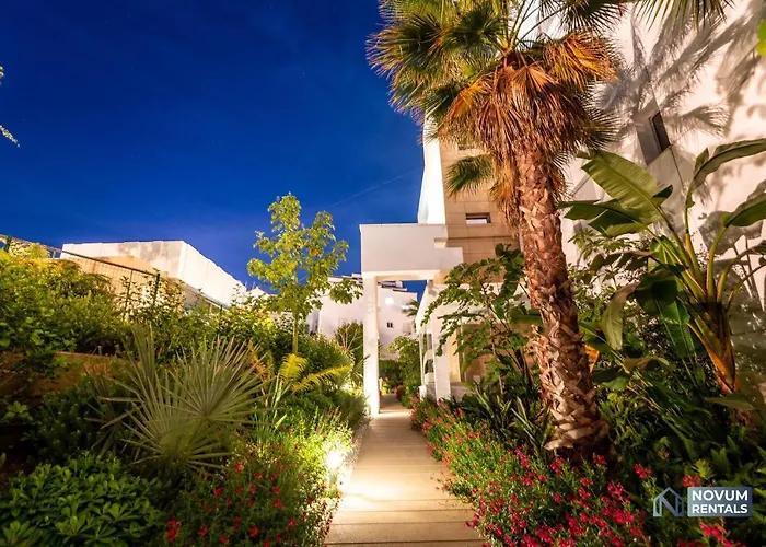 Newly Built Modern Penthouse In Puerto Banus Марбелья