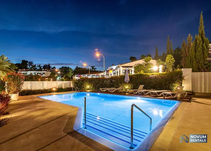 Апартаменты Newly Built Modern Penthouse In Puerto Banus