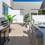 Apartmán Newly Built Modern Penthouse In Puerto Banus Marbella