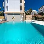 Apartmán Newly Built Modern Penthouse In Puerto Banus